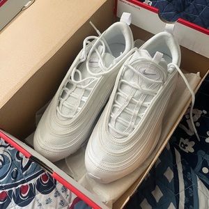 Air max 97, all white.